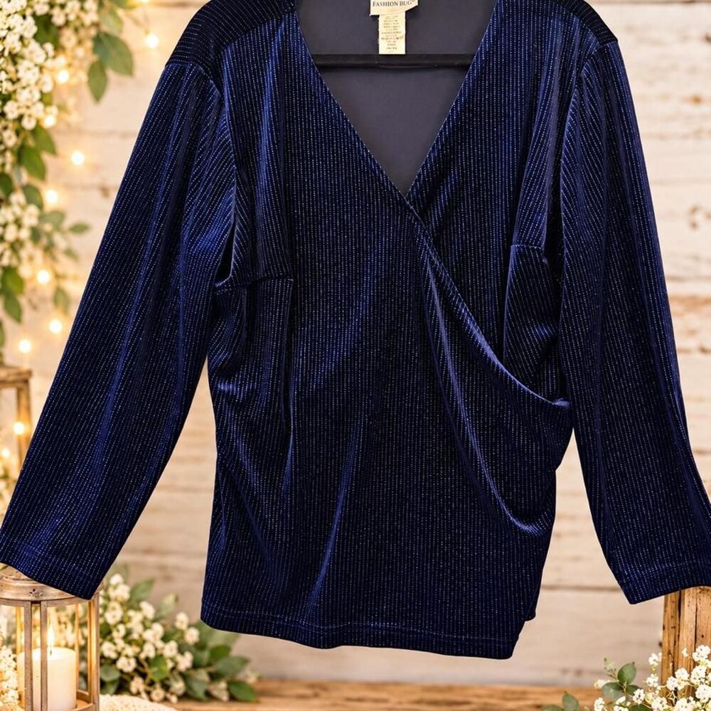 Fashion-bug Women's Navy and Blue Blouse